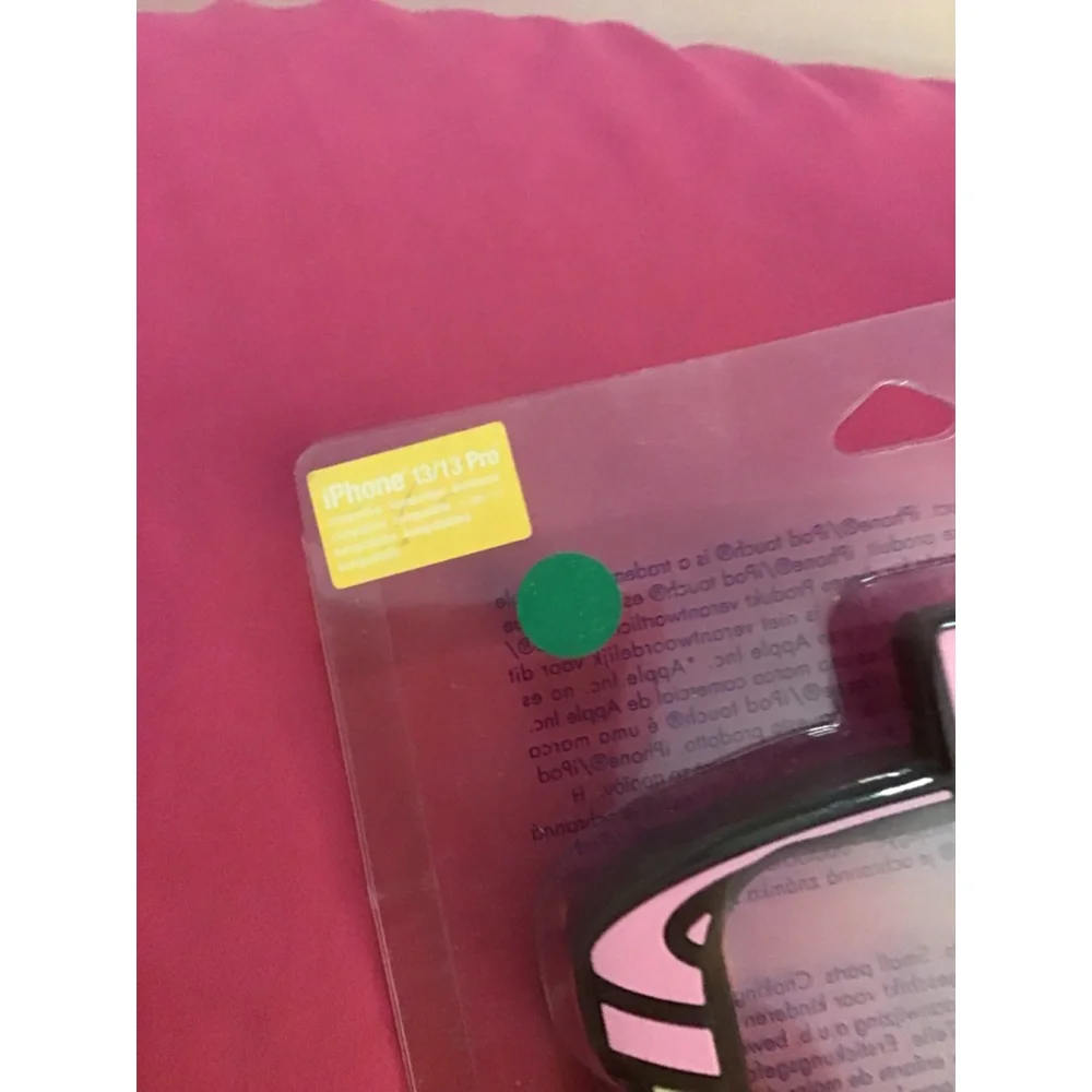 Women's Claire's iPhone 13/13 Pro Boba Tea Phone Case Yellow Pink